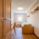 Ospitalita Diffusa Laste Dolomites Cesa Del Berba Jaco Apartmán *